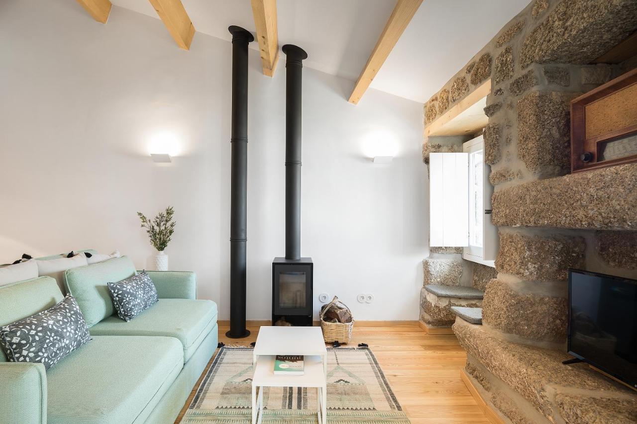 Casas Rossio By Casas Com Estoria Boutique Houses Santa Comba Dao Luaran gambar